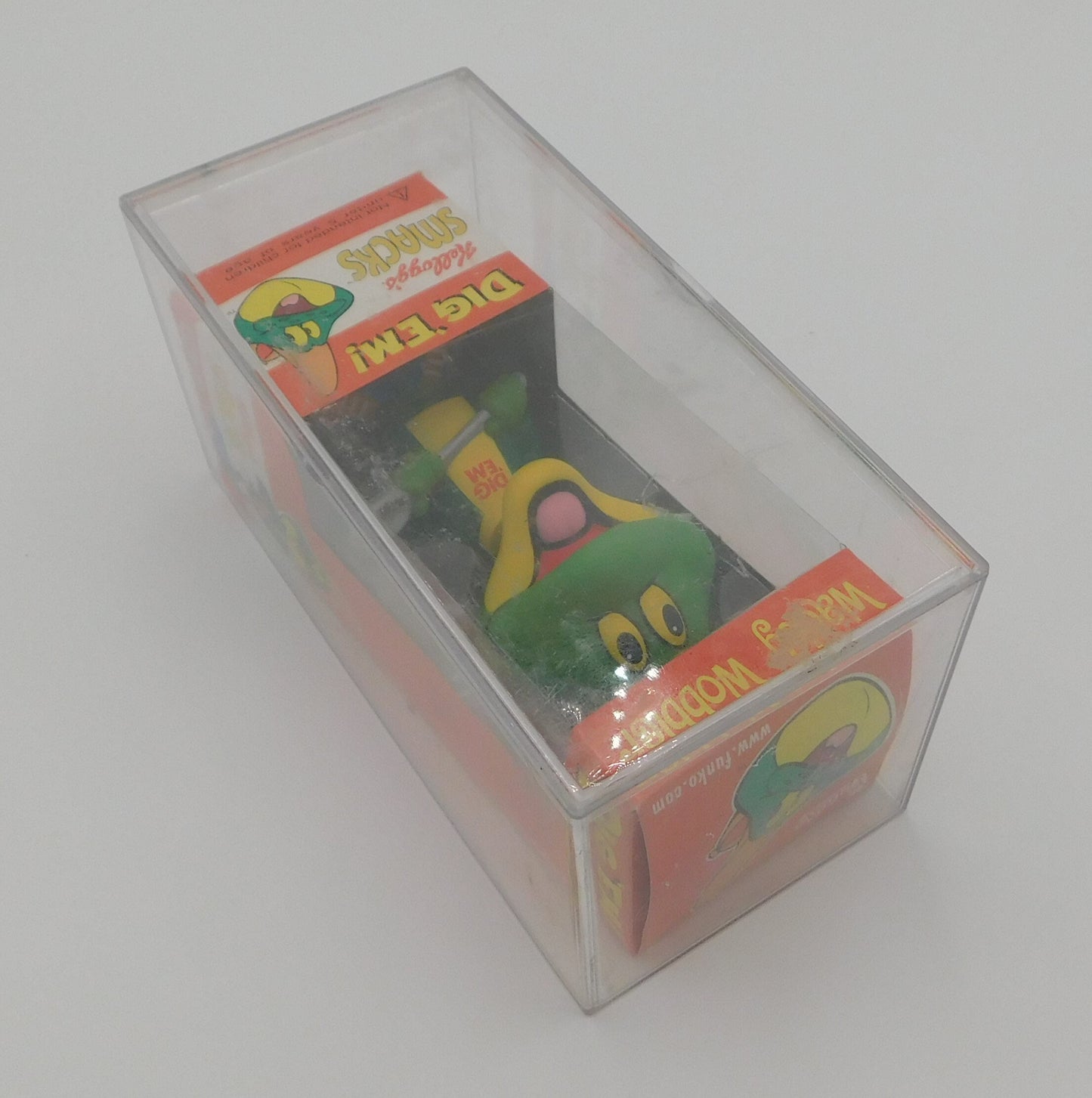 Collectable Dig-Em Wacky Wobbler Toy